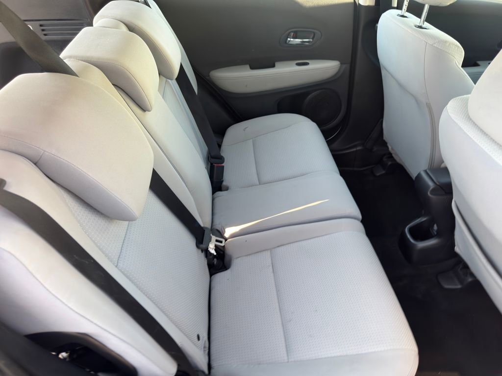 Used 2020 Honda HR-V LX image 28