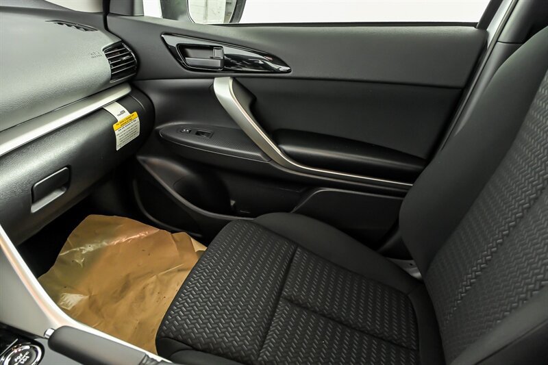 New 2026 Mitsubishi Eclipse Cross ES AWD/4WD image 28