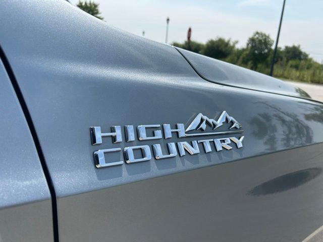 Used 2023 Chevrolet Tahoe High Country w/ Premium Package 2 image 14