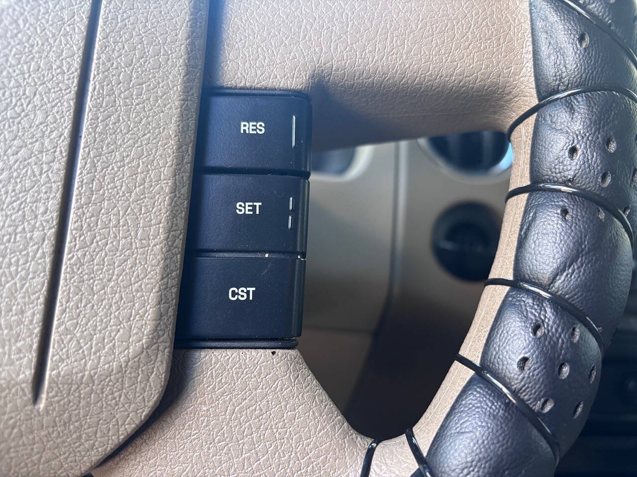 Used 2004 Ford F150 XLT RWD image 23