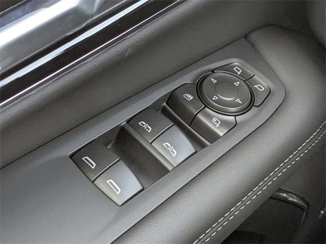 New 2026 GMC Yukon Elevation image 31