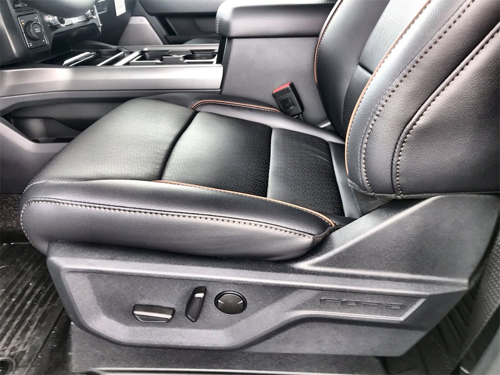 New 2026 Ford F250 Lariat image 12