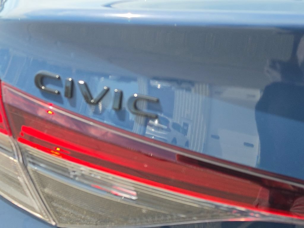 Certified 2026 Honda Civic FWD Hybrid Sedan image 7