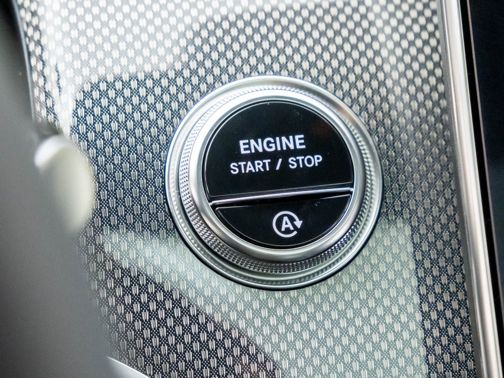 New 2025 Mercedes-Benz GLC 300 4MATIC image 16