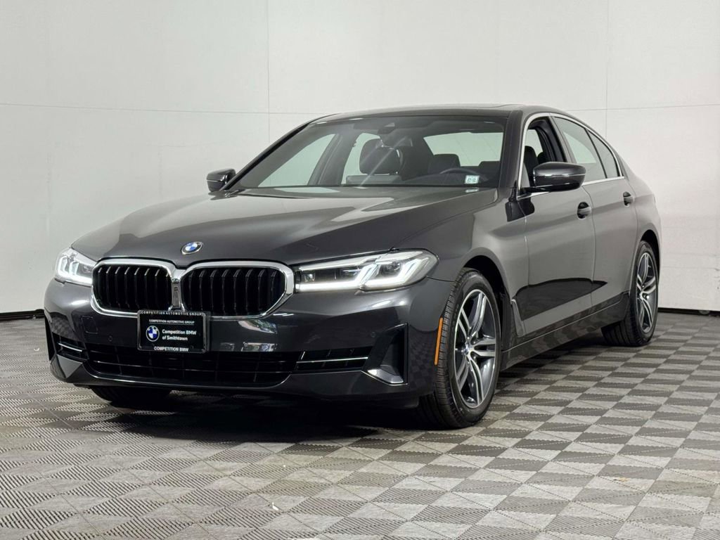 Used 2023 BMW 530i xDrive w/ Premium Package AWD/4WD image 7