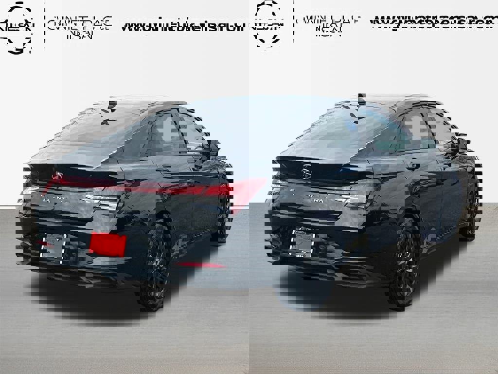 Used 2023 Hyundai Elantra SEL w/ Preferred Accessory Package image 5