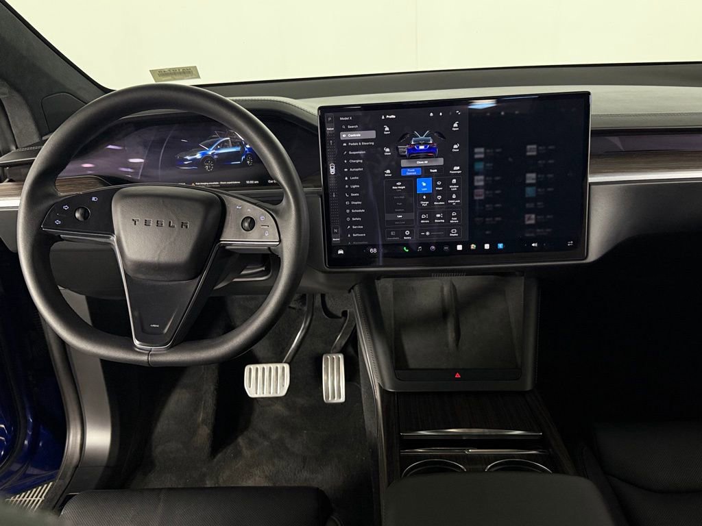 Used 2023 Tesla Model X image 14