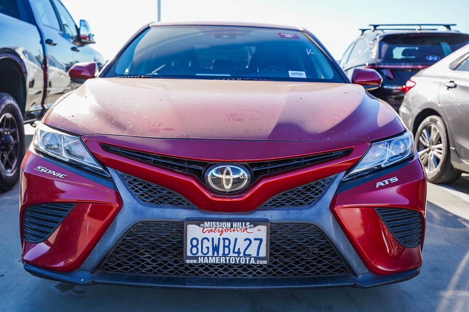 Used 2019 Toyota Camry SE image 2