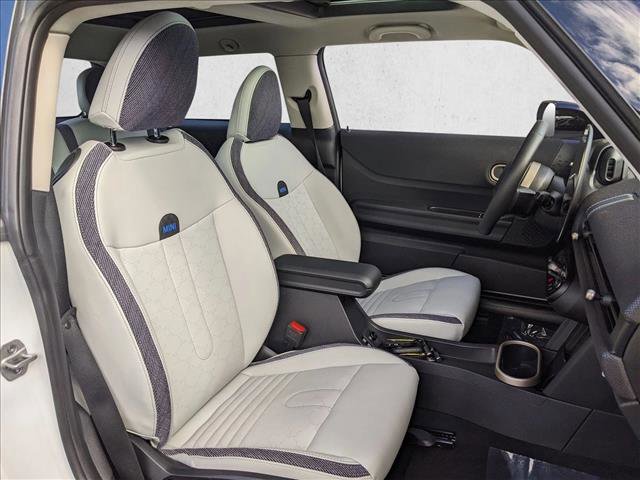 Certified 2025 MINI Cooper S image 19