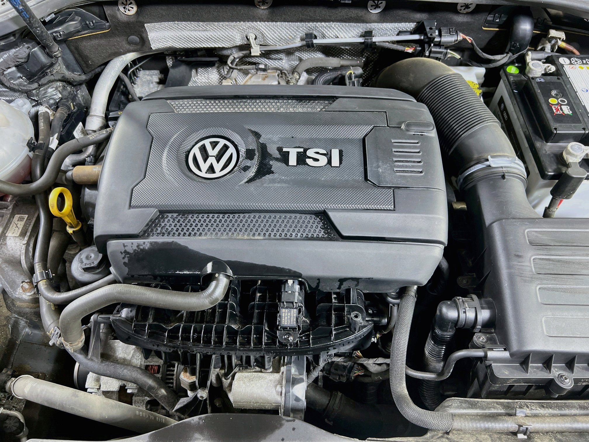 Used 2017 Volkswagen Golf Wolfsburg Edition FWD image 29