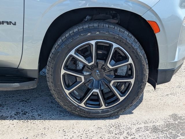 Certified 2023 Chevrolet Suburban RST w/ Luxury Package image 14
