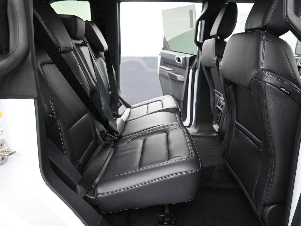 New 2025 Ford Bronco Outer Banks image 10