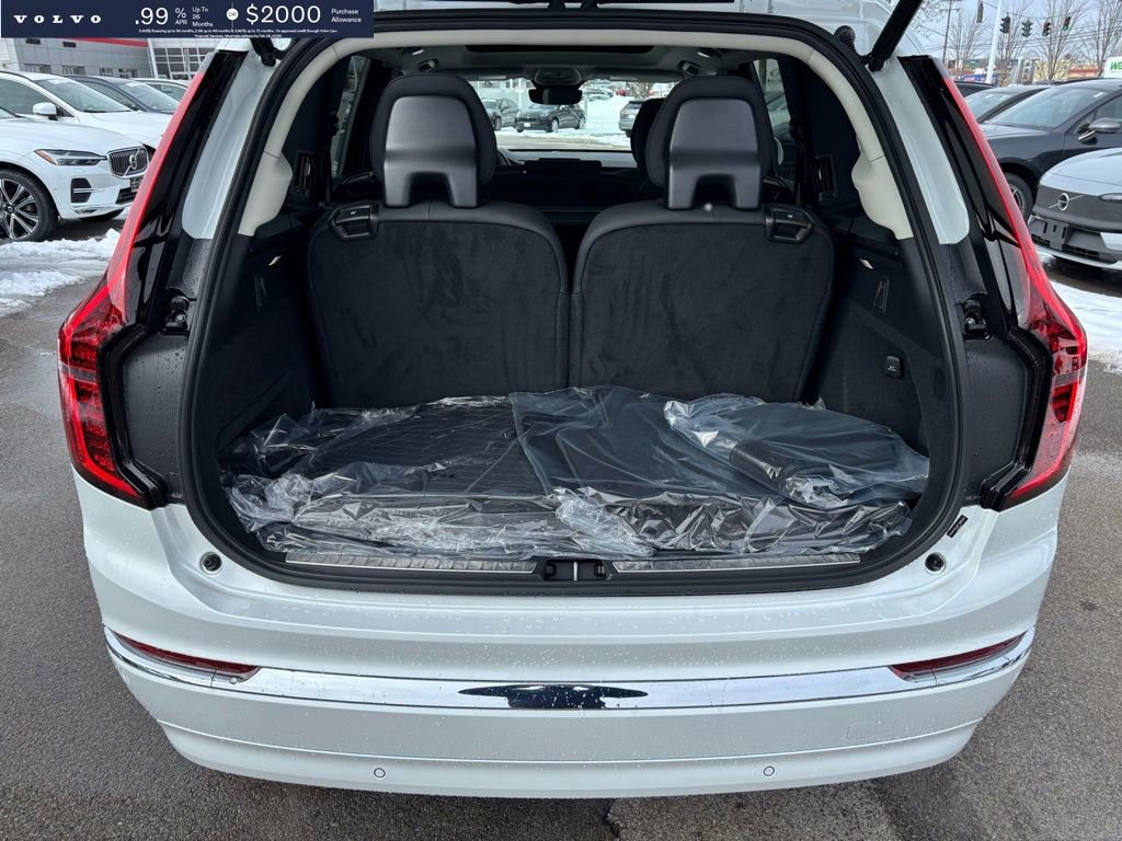 New 2026 Volvo XC90 B5 Core w/ Protection Package image 17