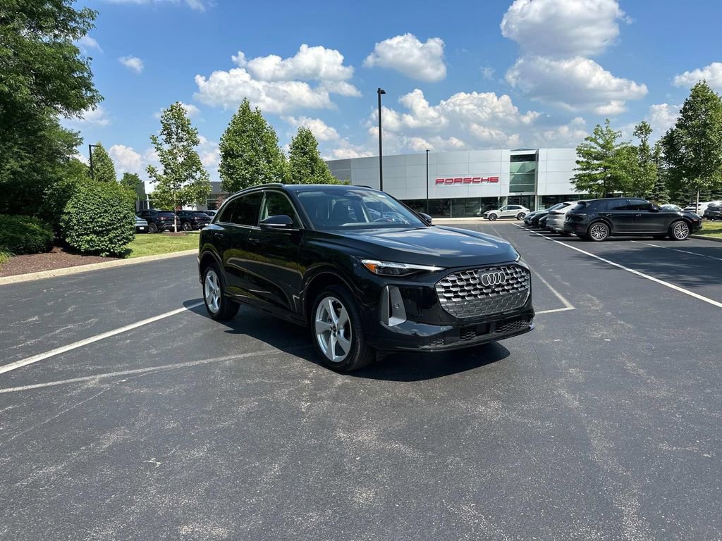 New 2025 Audi Q5 Premium Plus image 1
