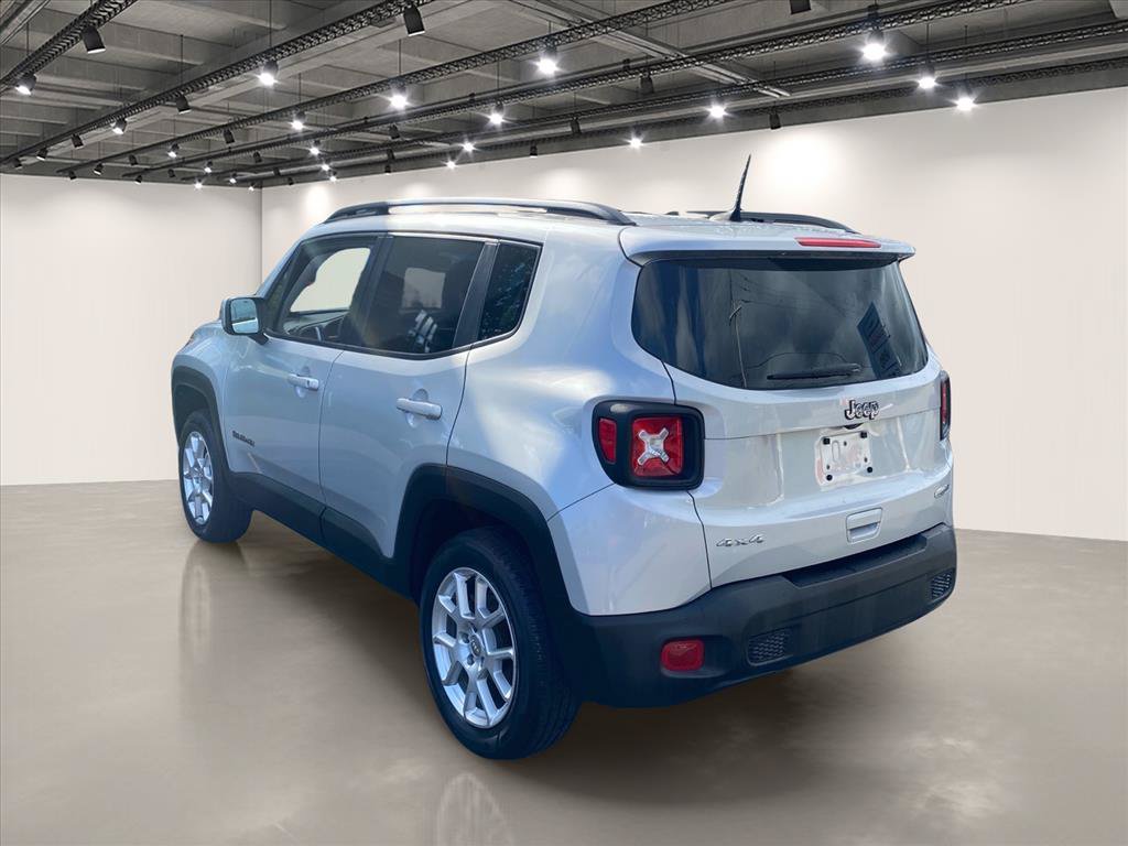 Used 2020 Jeep Renegade Latitude AWD/4WD image 5