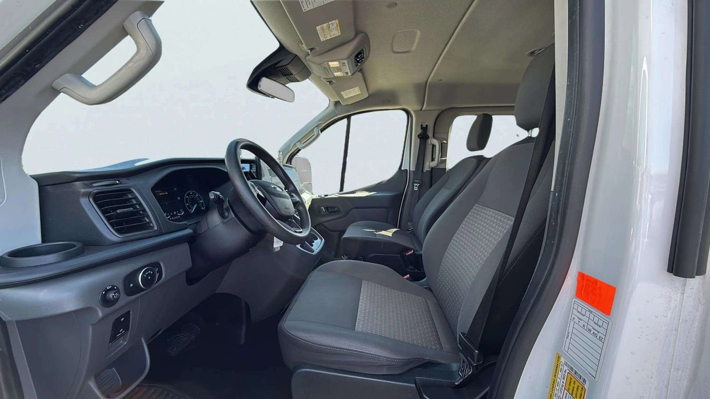 Used 2023 Ford Transit 350 XLT image 11