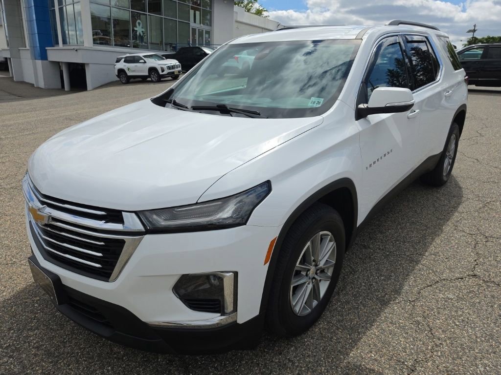 Used 2023 Chevrolet Traverse LT AWD/4WD image 6