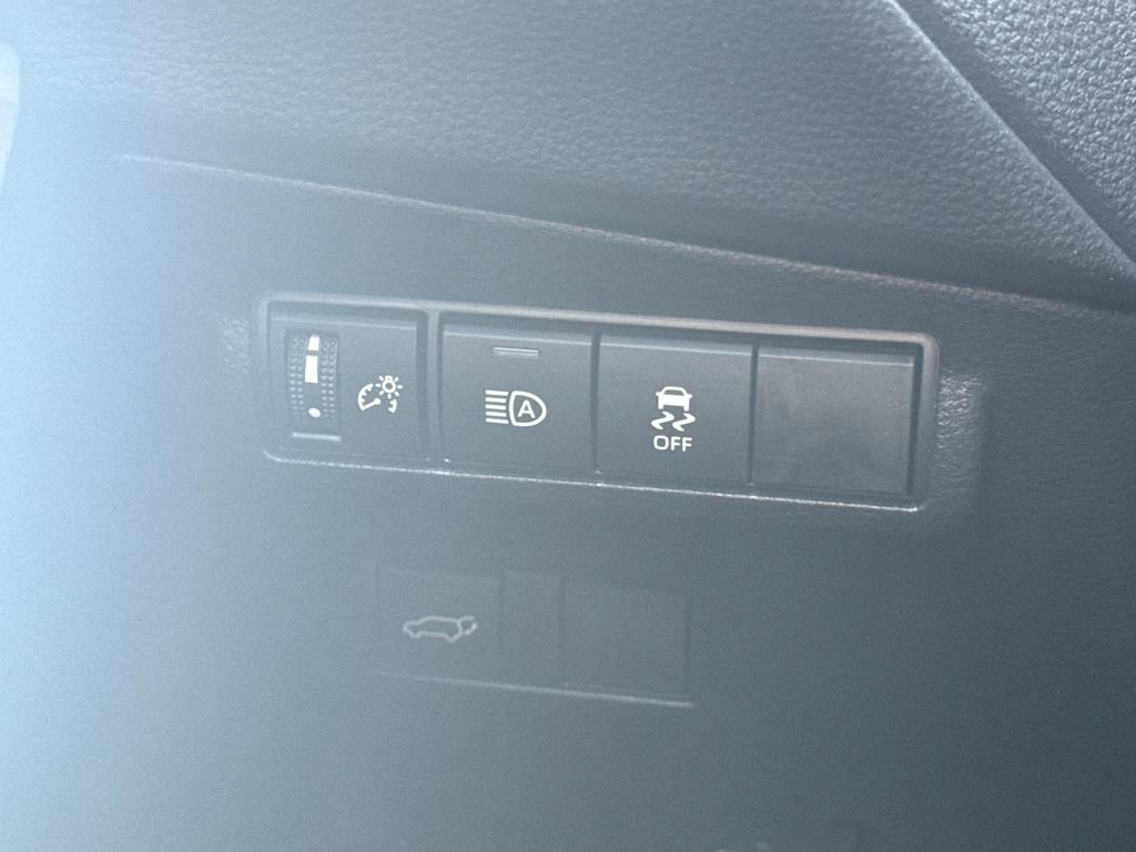 New 2026 Toyota Corolla Cross XLE image 33