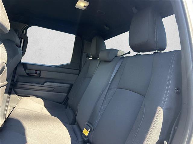 Certified 2025 Toyota Tacoma SR5 AWD/4WD image 24