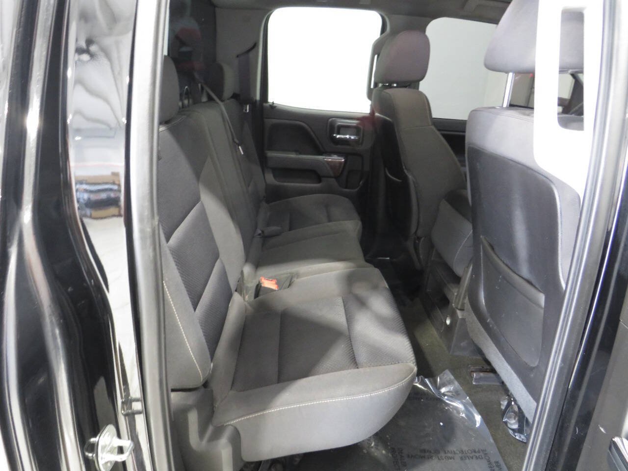 Used 2015 GMC Sierra 2500 SLE w/ SLE Preferred Package AWD/4WD image 11