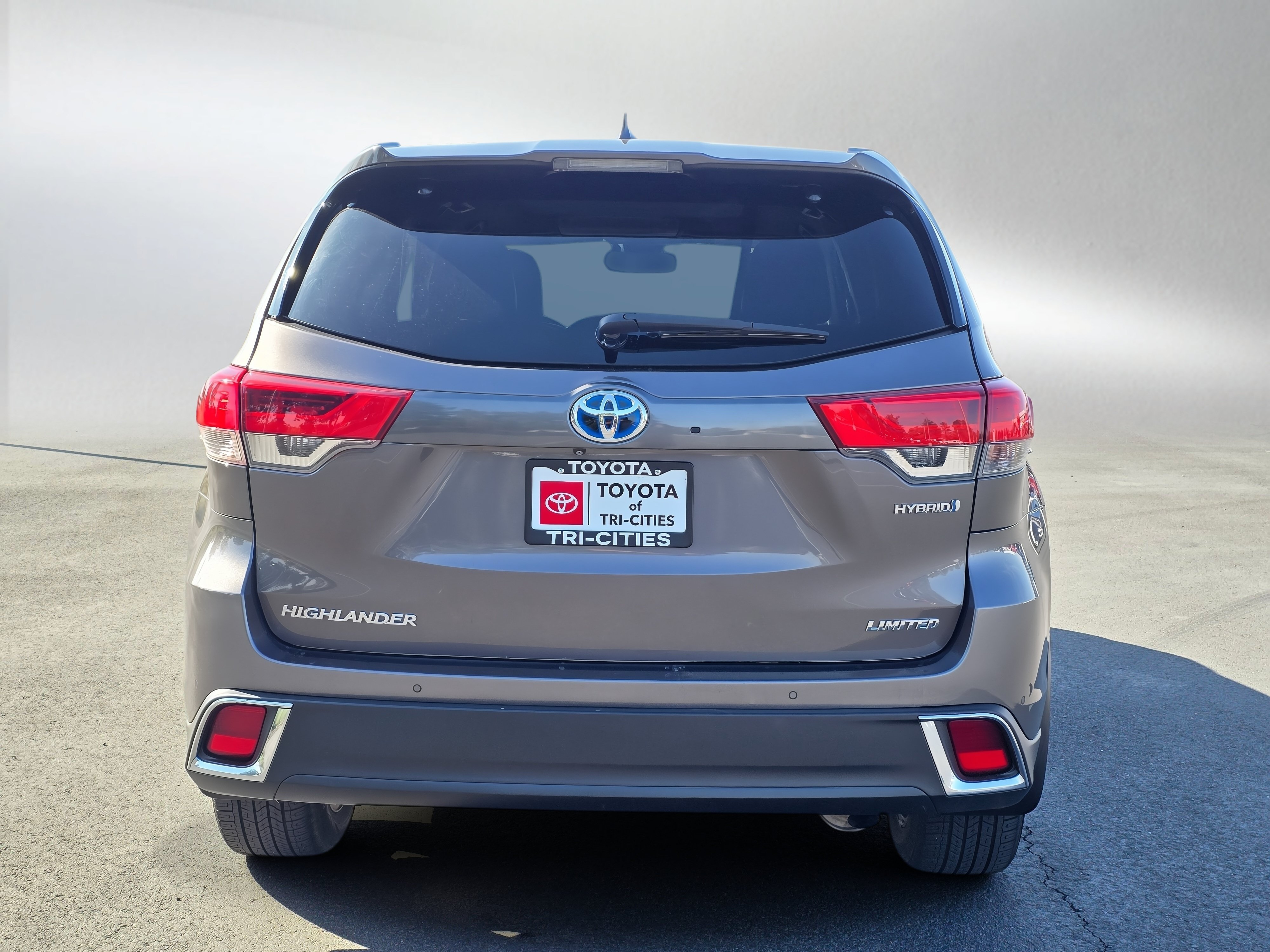 Used 2019 Toyota Highlander Limited Platinum AWD/4WD image 4