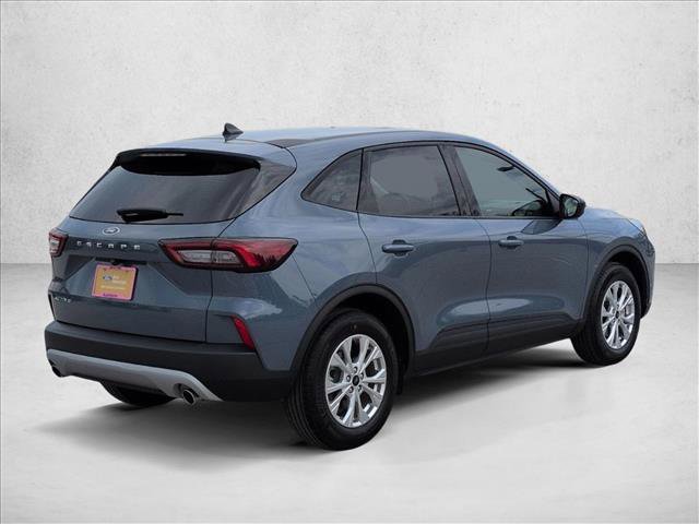 Certified 2025 Ford Escape Active w/ Cold Weather Package image 5