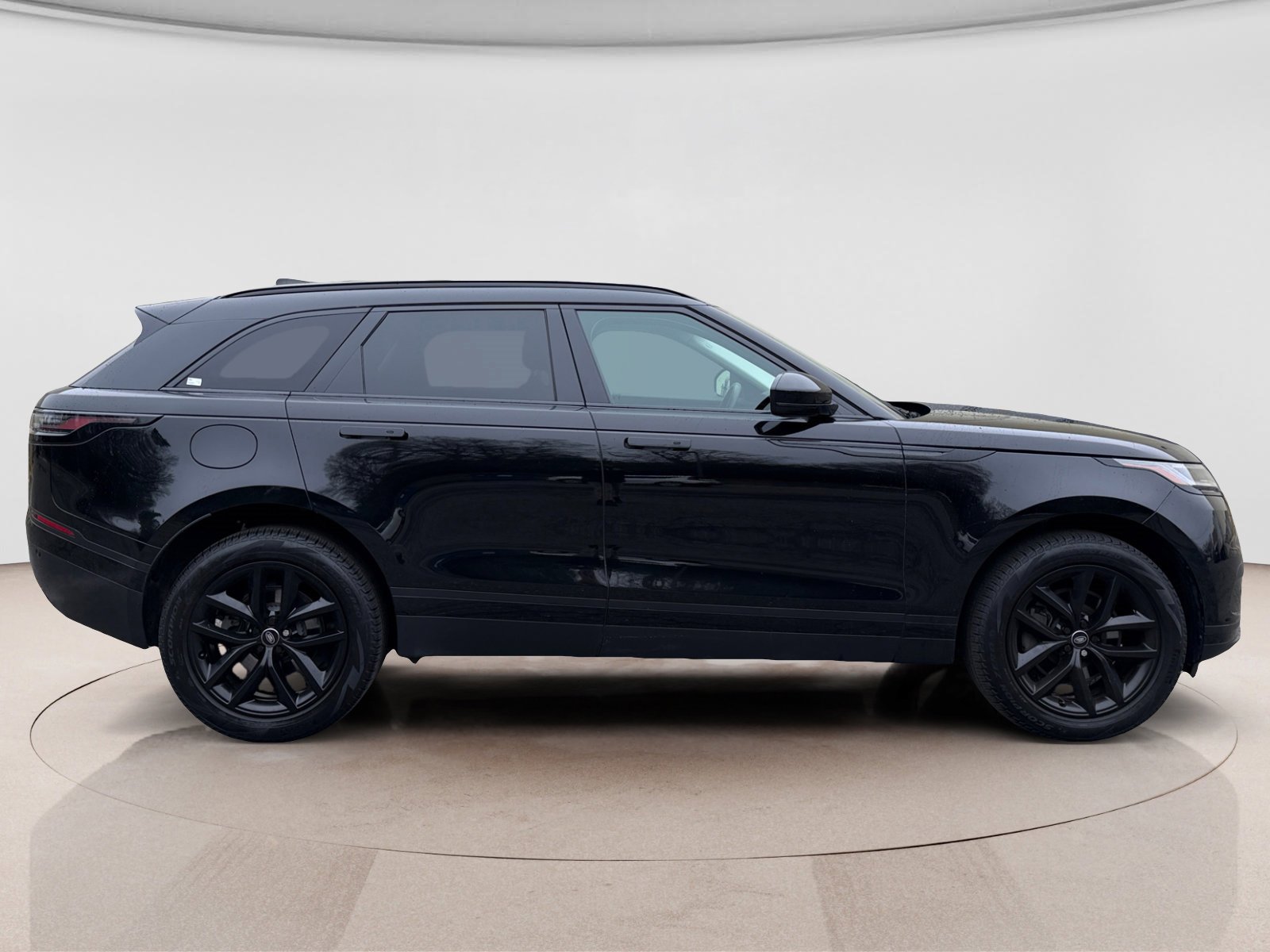 Used 2024 Land Rover Range Rover Velar S AWD/4WD image 6