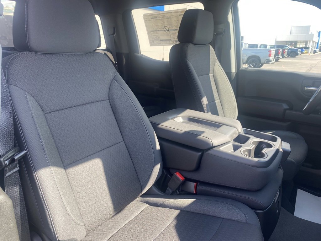 New 2026 Chevrolet Silverado 1500 Custom Trail Boss w/ Turbomax Blackout Package image 18