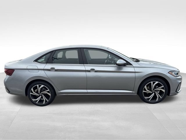 New 2026 Volkswagen Jetta SEL FWD image 6