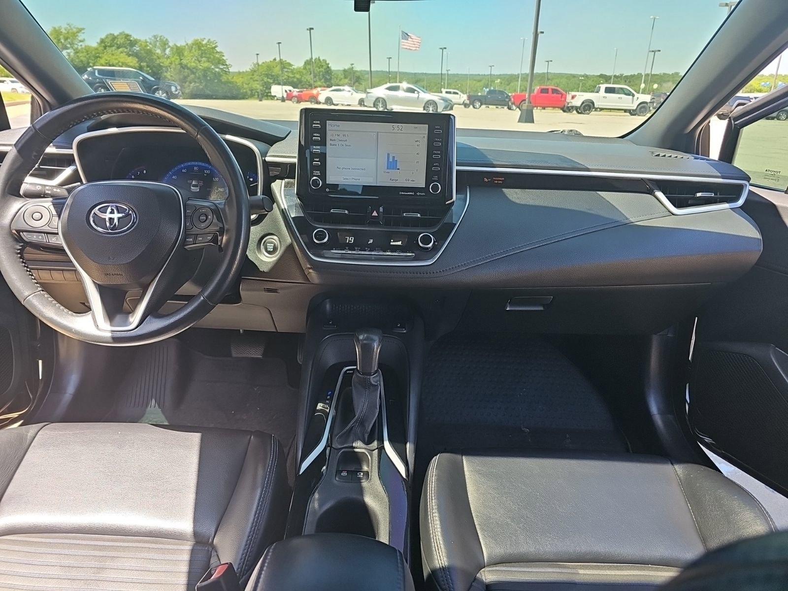 Used 2020 Toyota Corolla XSE FWD image 25