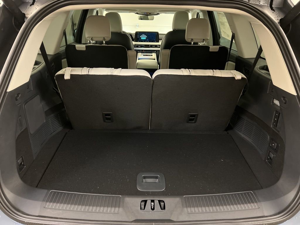 Used 2026 Lincoln Aviator Reserve image 33