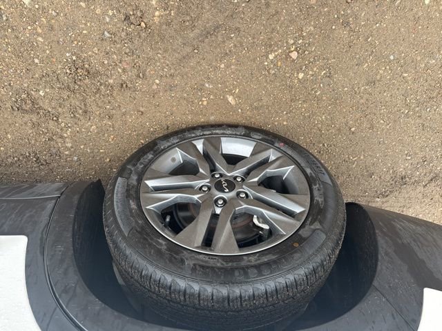 Used 2023 Kia Seltos S image 9