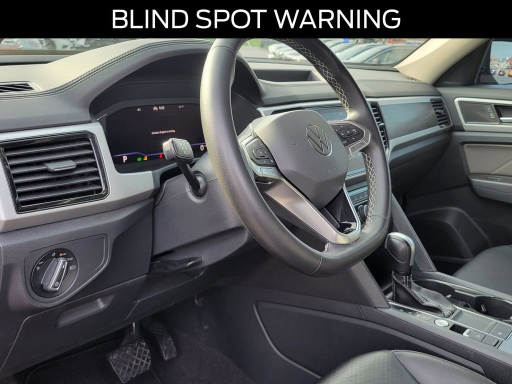 Used 2022 Volkswagen Atlas SE w/ Black Wheel Package FWD image 19