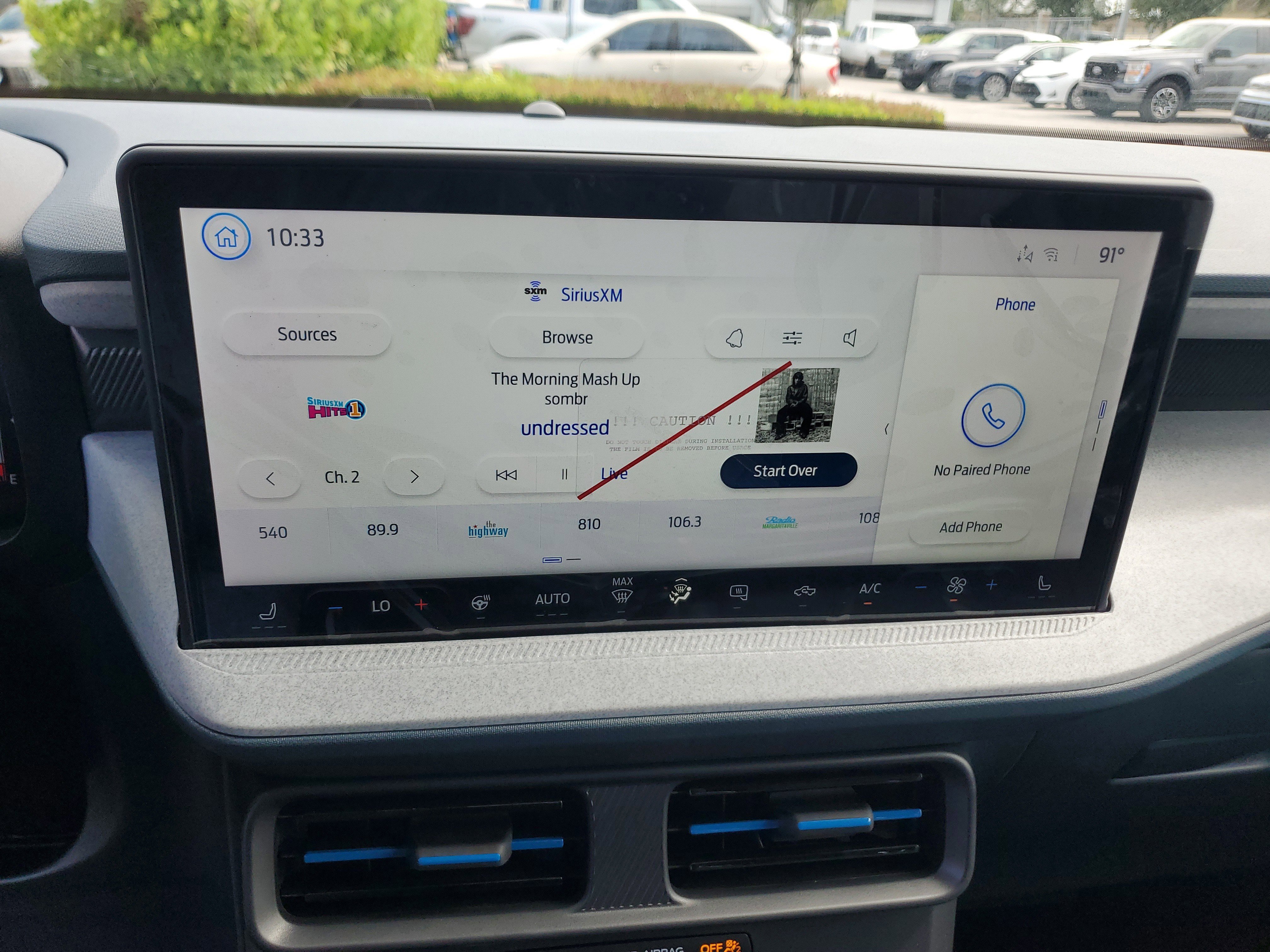 New 2025 Ford Maverick XLT w/ XLT Luxury Package image 17