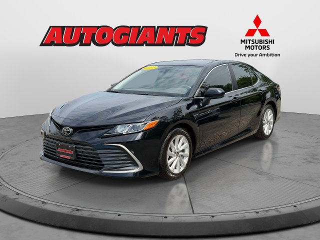 Used 2024 Toyota Camry LE FWD image 7