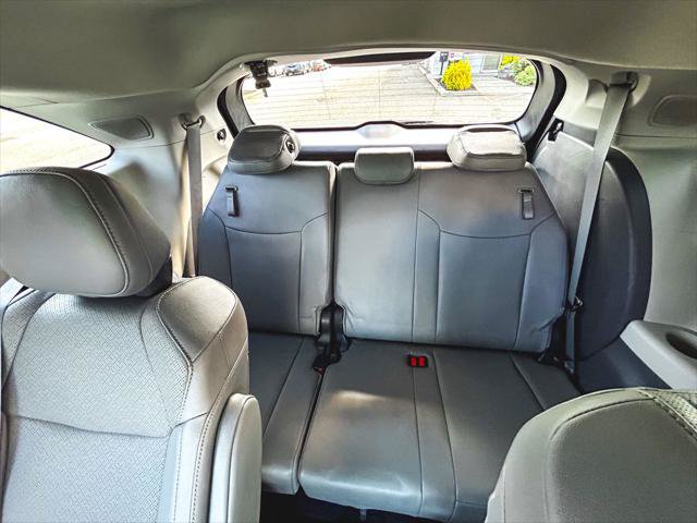 Certified 2021 Toyota Sienna Limited AWD/4WD image 13