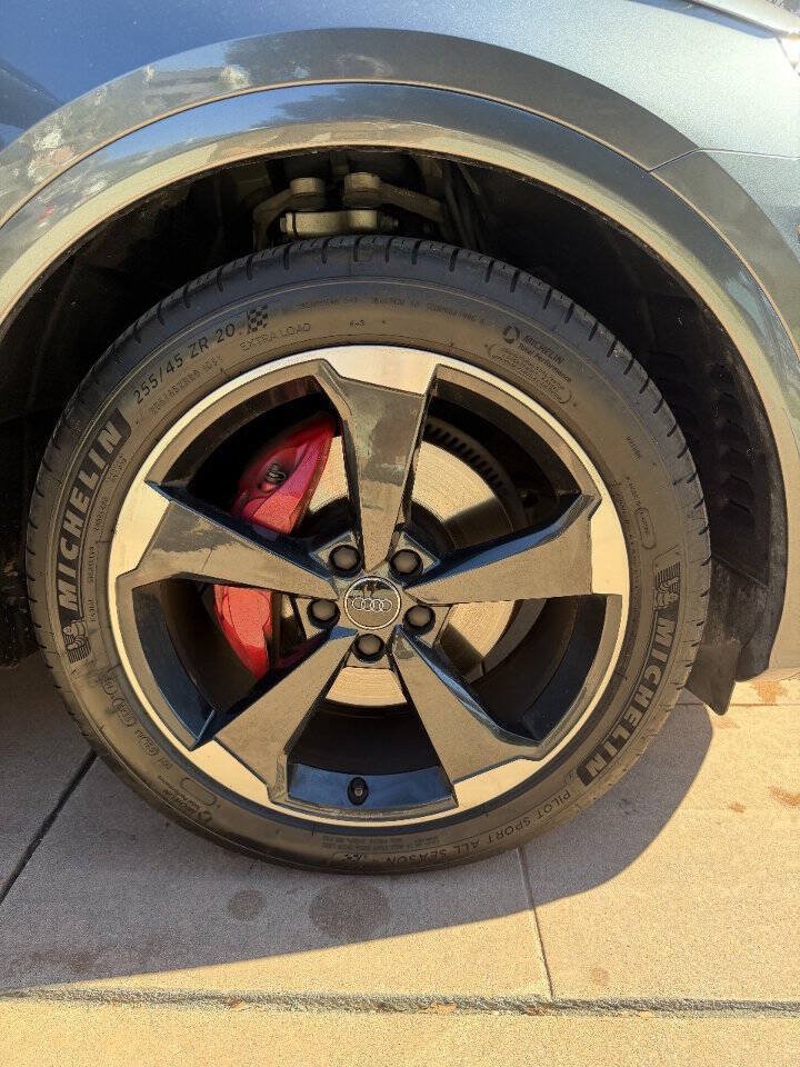 Used 2019 Audi SQ5 Prestige AWD/4WD image 36