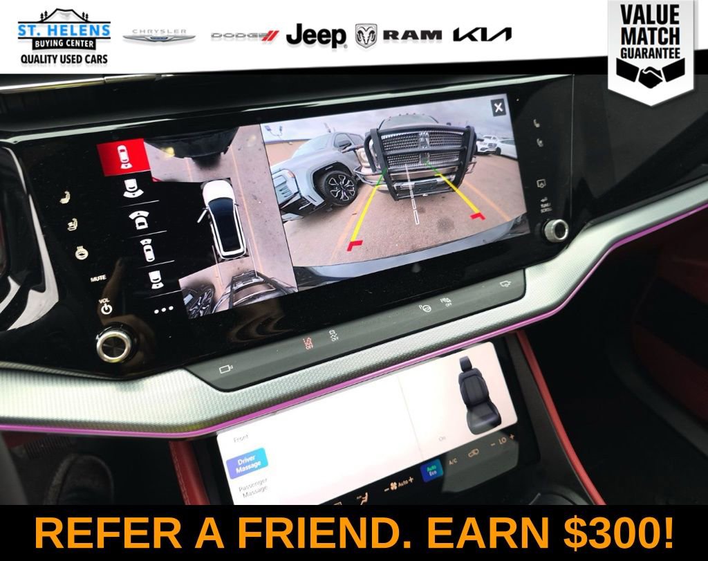 Used 2025 Jeep Wagoneer S Launch Edition image 7