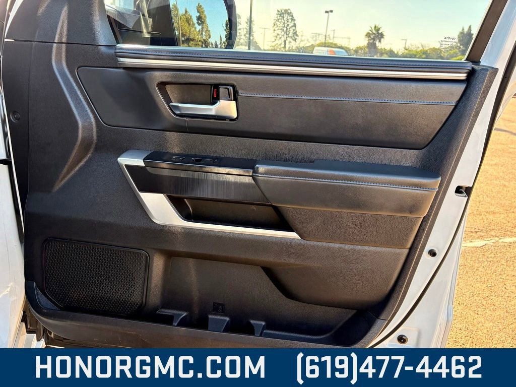 Used 2023 Toyota Sequoia Platinum image 26