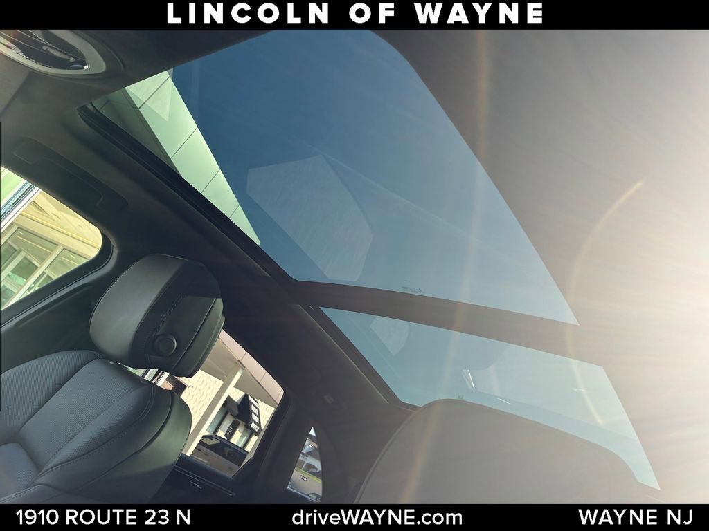 Used 2022 Porsche Macan image 13