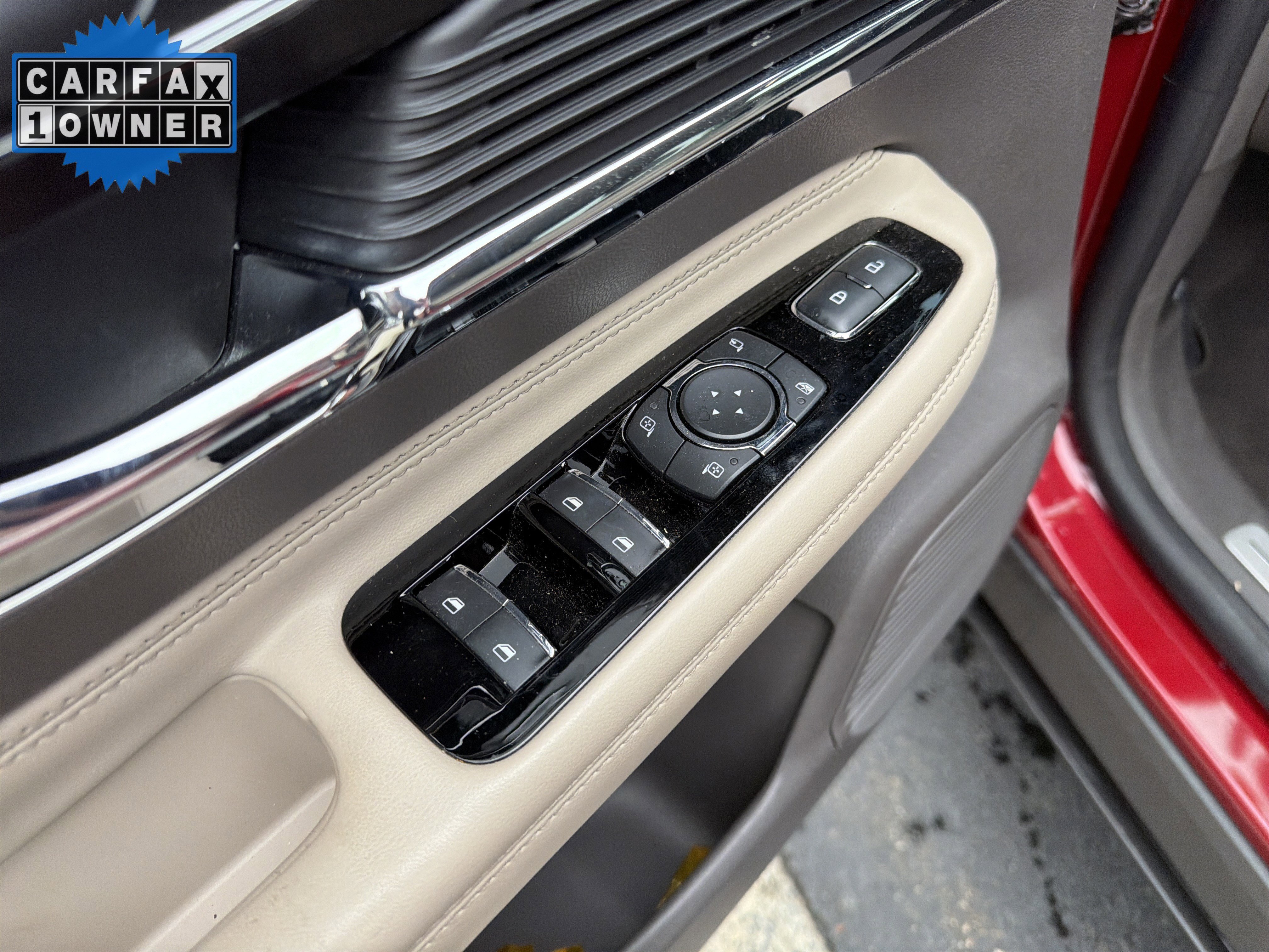 Used 2022 Lincoln Corsair FWD w/ Equipment Group 101A image 15