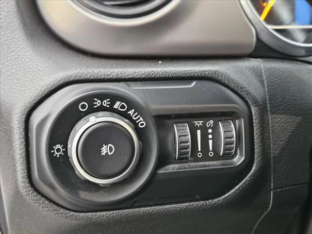 Used 2020 Jeep Wrangler Unlimited Sport image 15