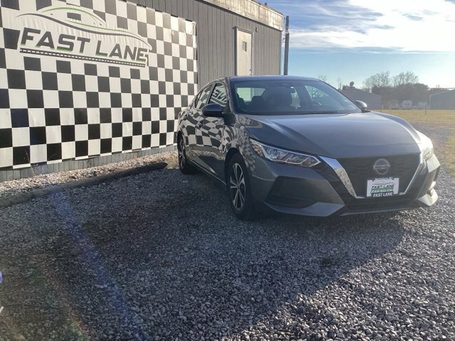 Used 2023 Nissan Sentra SV image 3