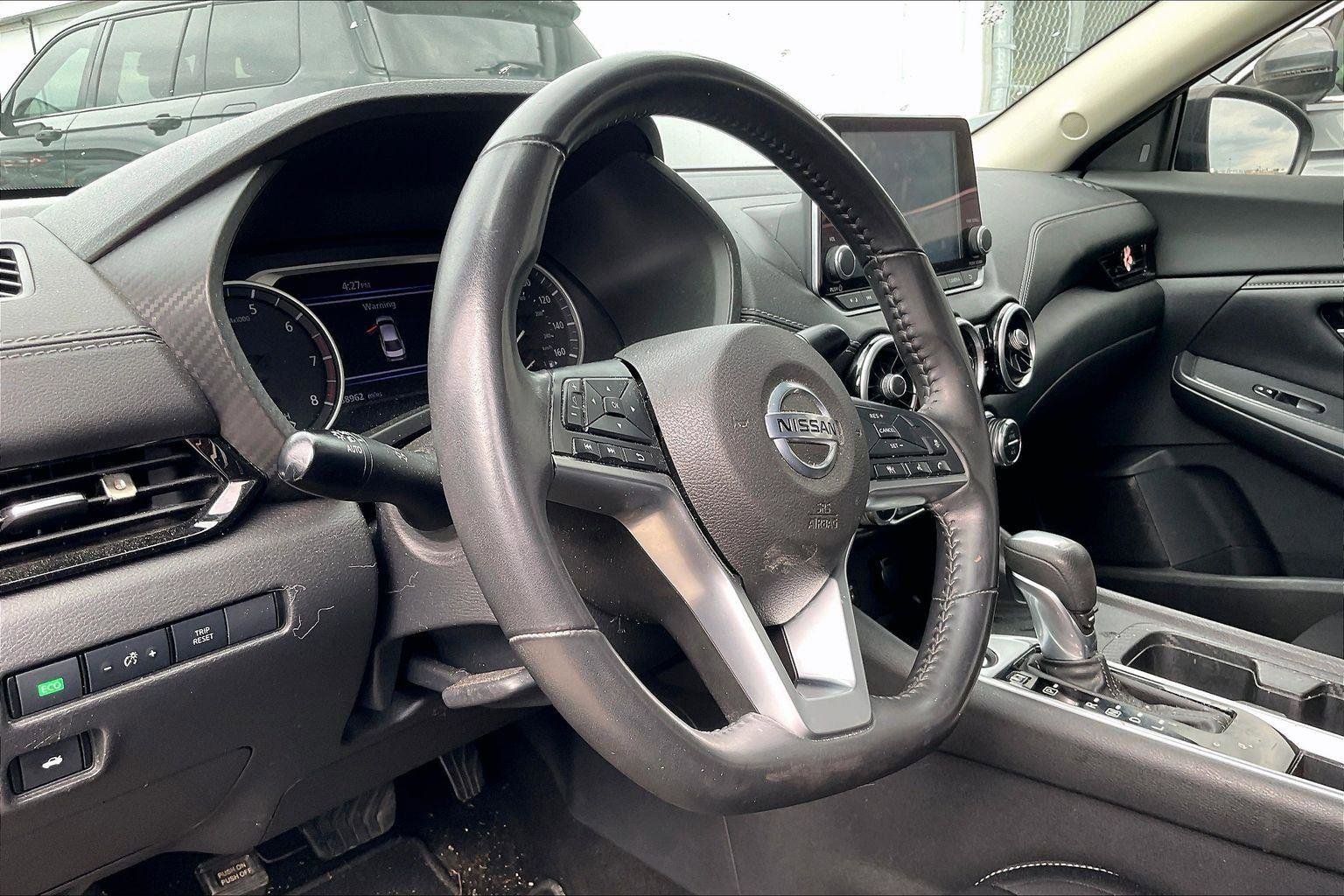 Used 2021 Nissan Sentra SV FWD image 6