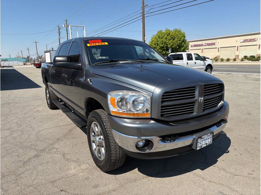 Used 2006 Dodge Ram 3500 Truck SLT w/ Light Group AWD/4WD image 2
