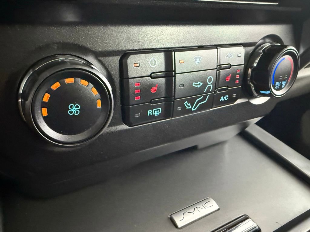 Used 2017 Ford F250 XLT w/ XLT Premium Package image 33