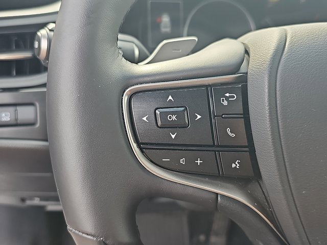 Certified 2024 Lexus ES 350 Ultra Luxury w/ Accessory Package (Z2) image 17