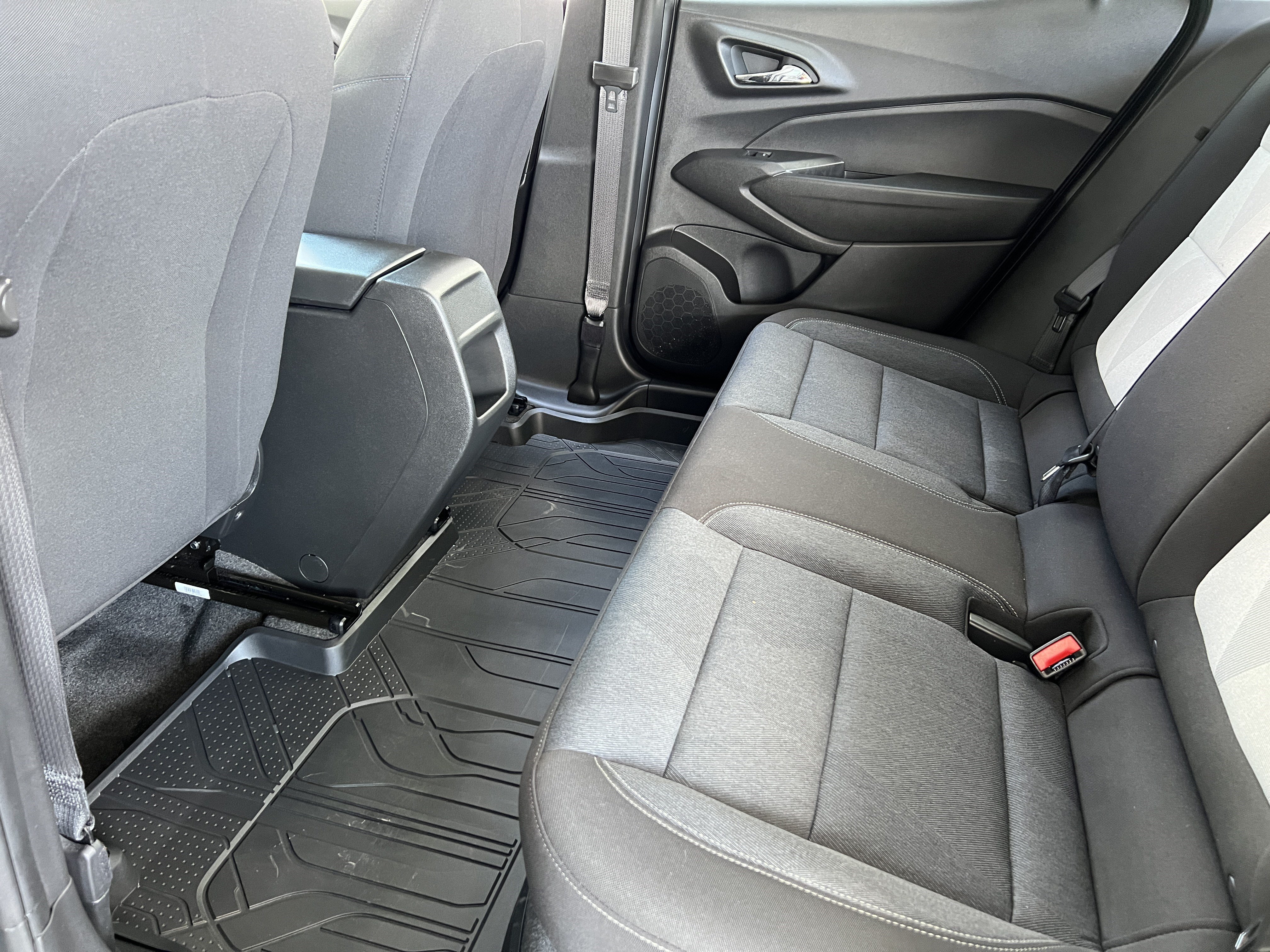 Used 2024 Chevrolet Trax LS w/ Driver Confidence Package FWD image 15