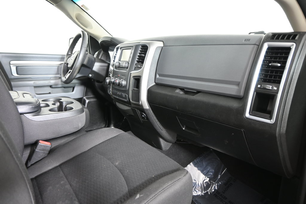 Used 2019 RAM 1500 Warlock AWD/4WD image 15