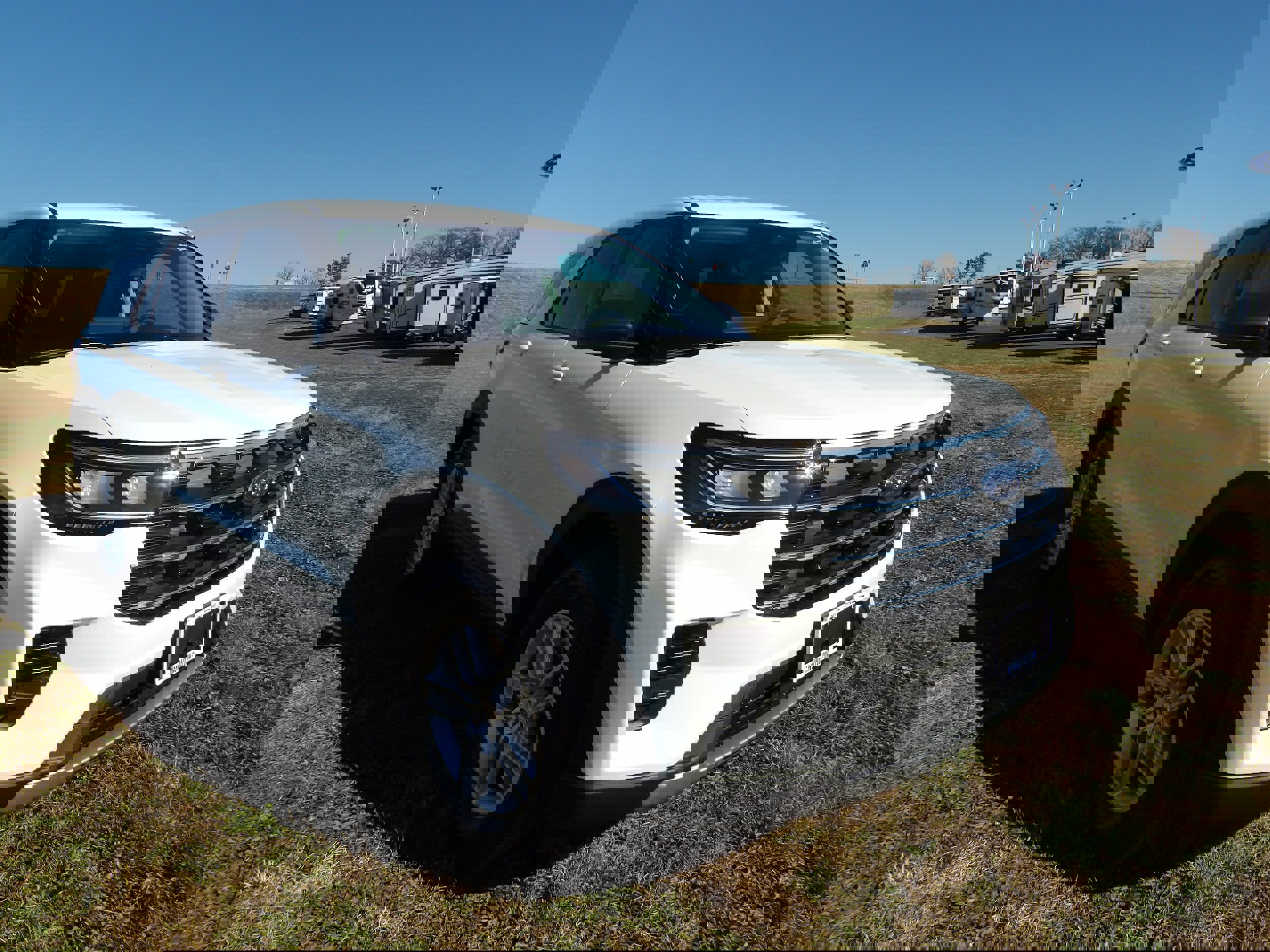 New 2026 Ford Explorer Active image 4